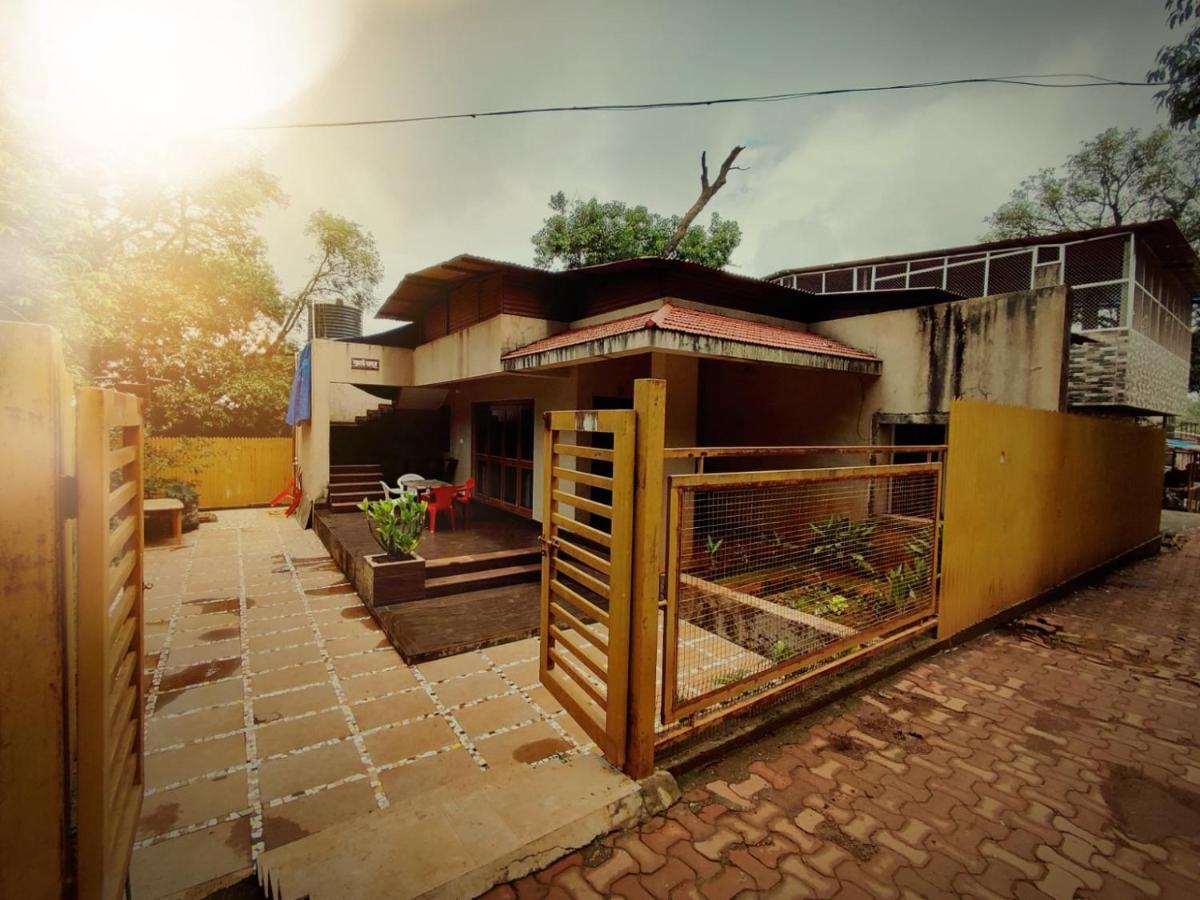 Nivritti Villa Matheran Exterior foto