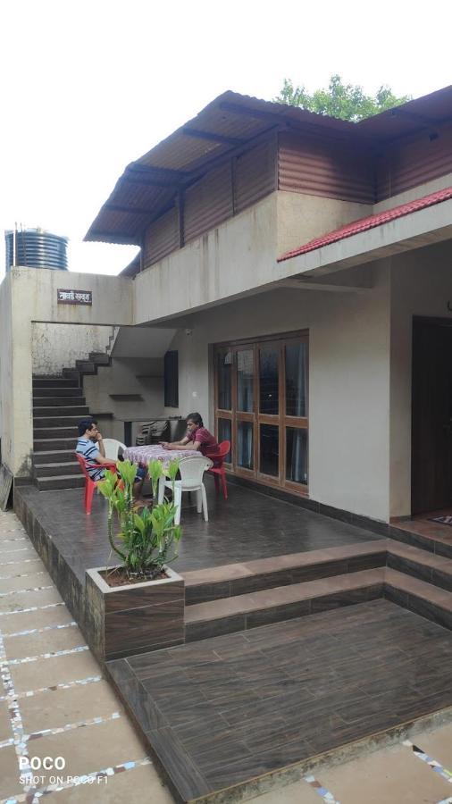 Nivritti Villa Matheran Exterior foto